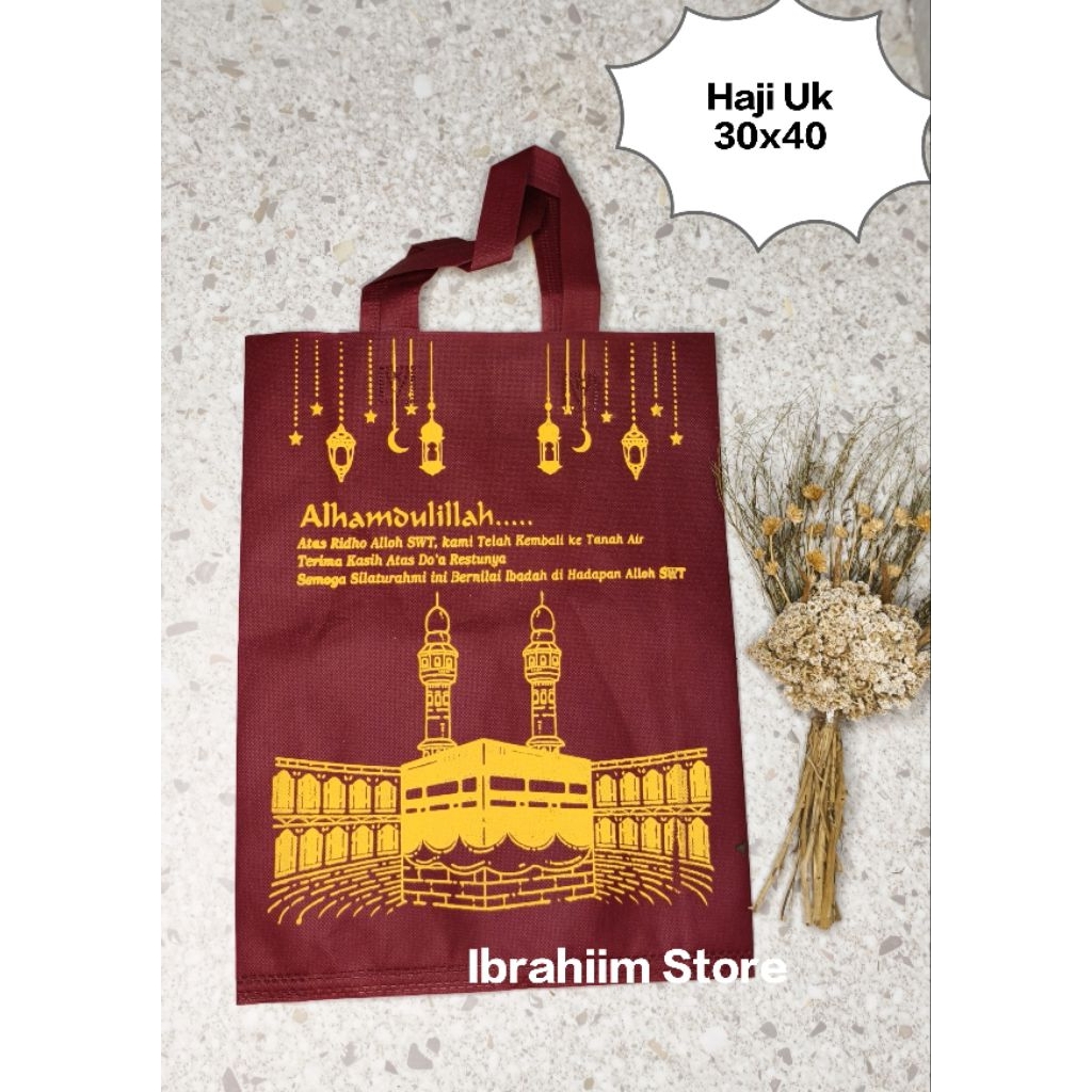 

(Isi 12 Pcs) Tas Oleh Oleh Haji dan Umroh Uk 30x40 Uk 25x35 cm / Tas Souvenir Haji dan Umroh / Goodie Bag Haji dan Umroh