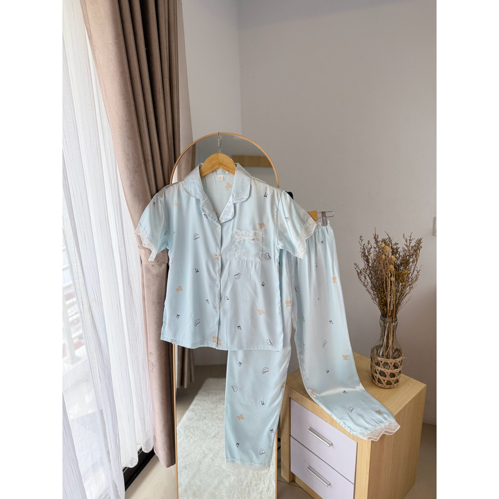 Celia Set Piyama Wanita Lengan Pendek Celana Panjang Piyama Satin Cantik Ukuran M & L Nyaman Untuk T