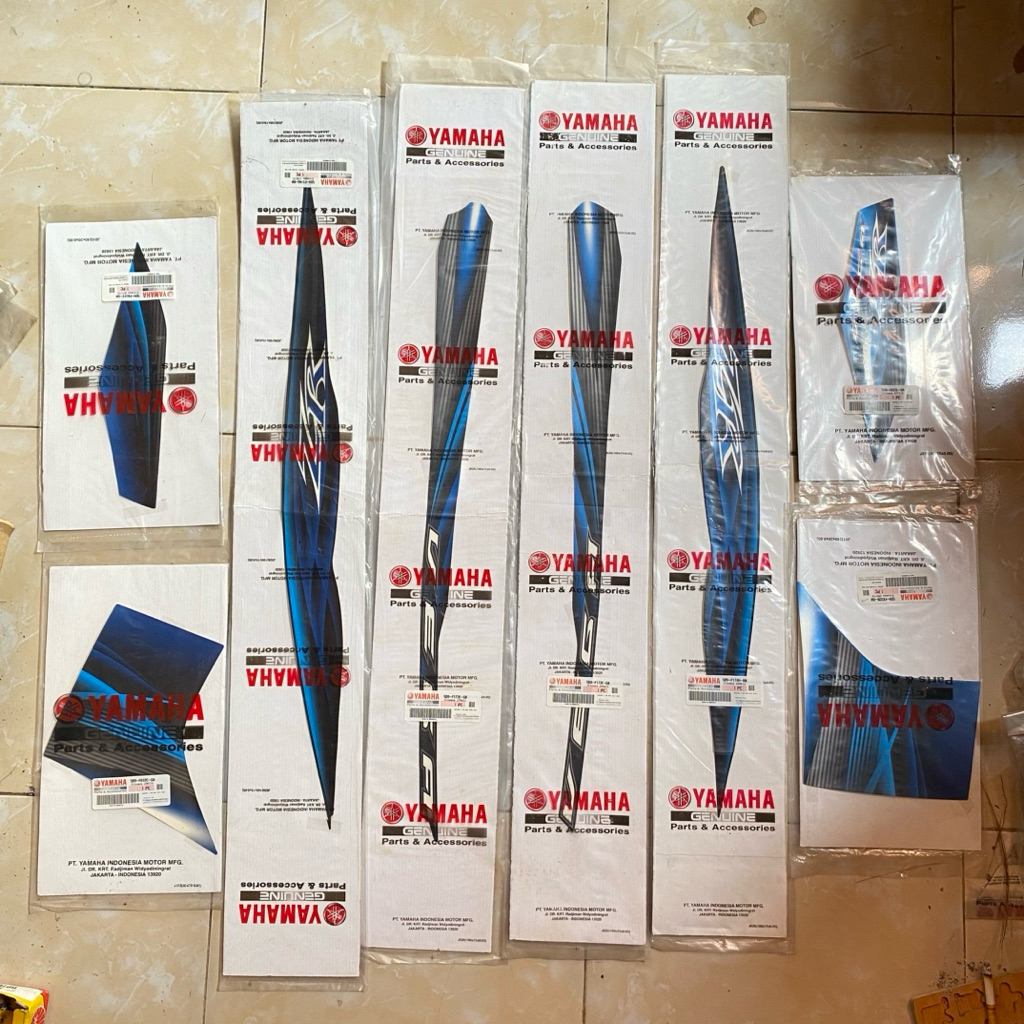 Striping stiker full set yamaha Vega ZR 2012 Biru original YGP