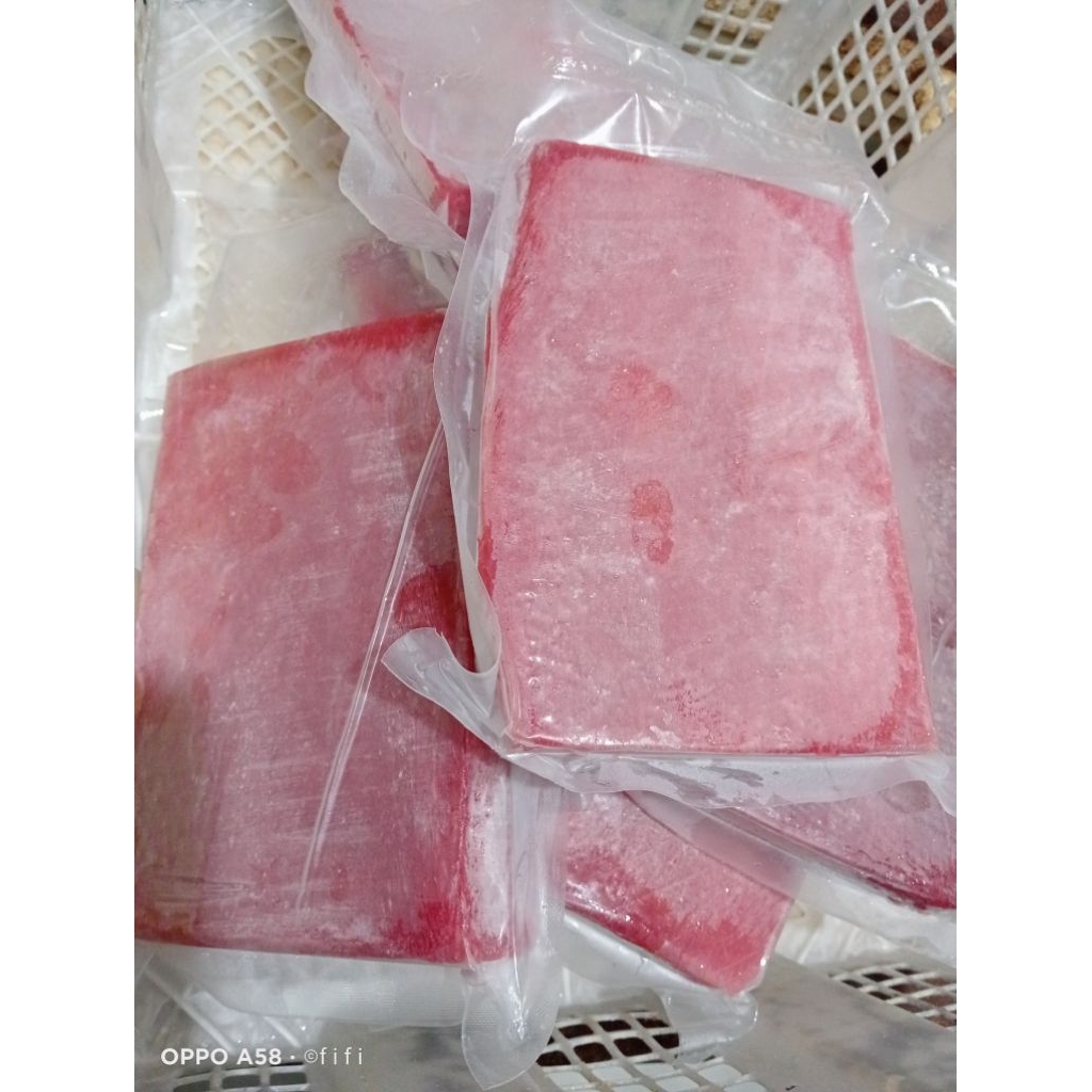 

Tuna Saku
