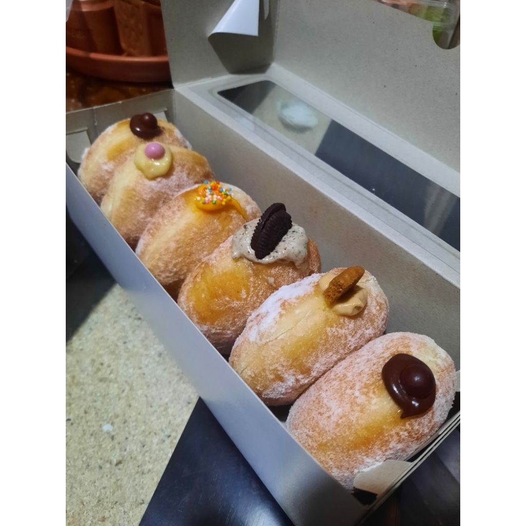 

Bomboloni
