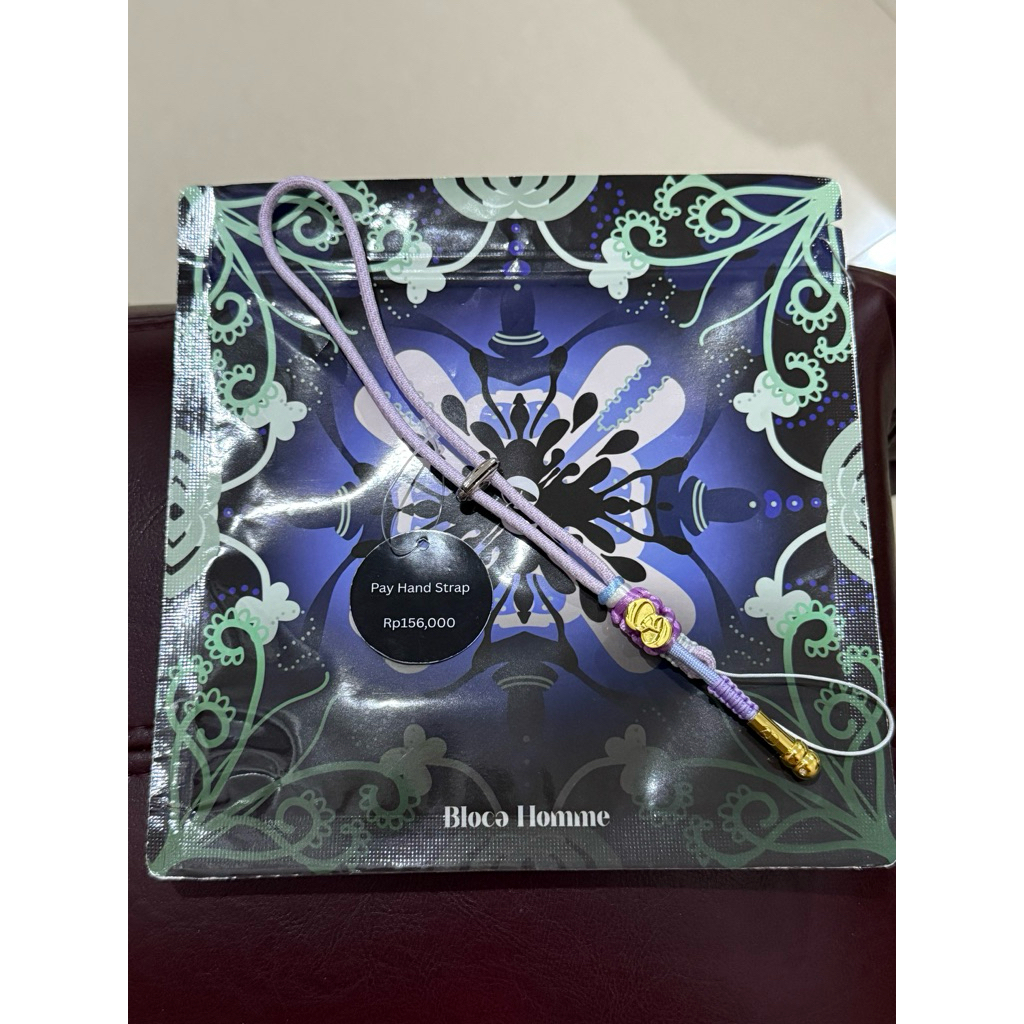 bloca phone strap (newww)