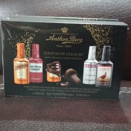 

Coklat Anthon Berg, Chocolate Liqueurs, 1 box isi 4 pcs 62 gram