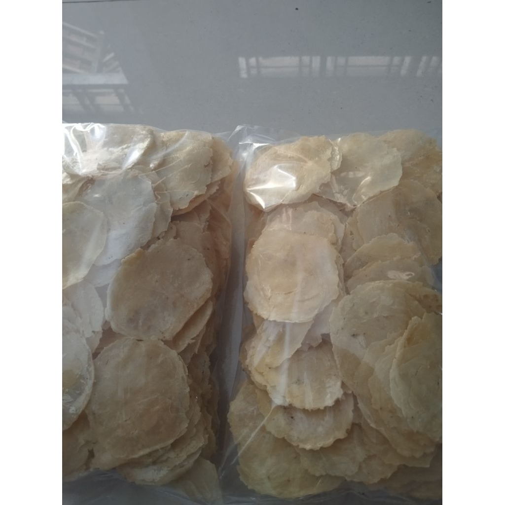 

Murah meriah cemilan Emping mlinjo / emping mlinjo asli dari mlinjo/melinjo makanan enak tanpa bahan pengawet