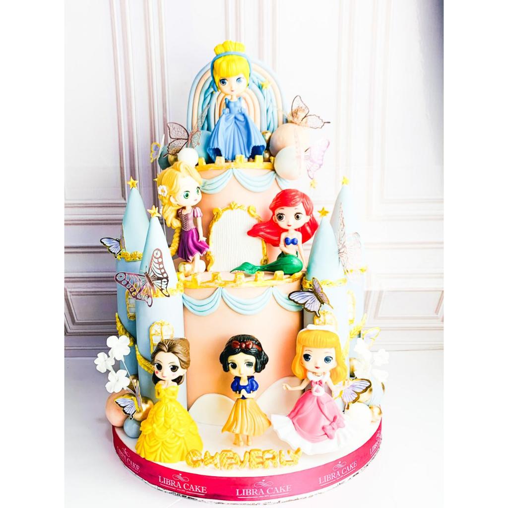 

Kue Ulang Tahun/Birthday Cake/Kue Ultah Tema Castle/Kue Tema Princess/Princess Cake/Kue Birthday Jakarta