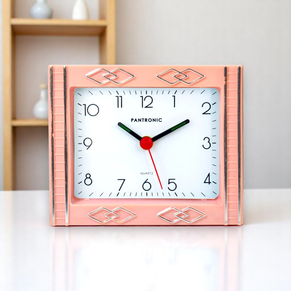 Pantronic Jam Weker Klasik Alarm Clock Bentuk Kotak Warna Random Pt2323