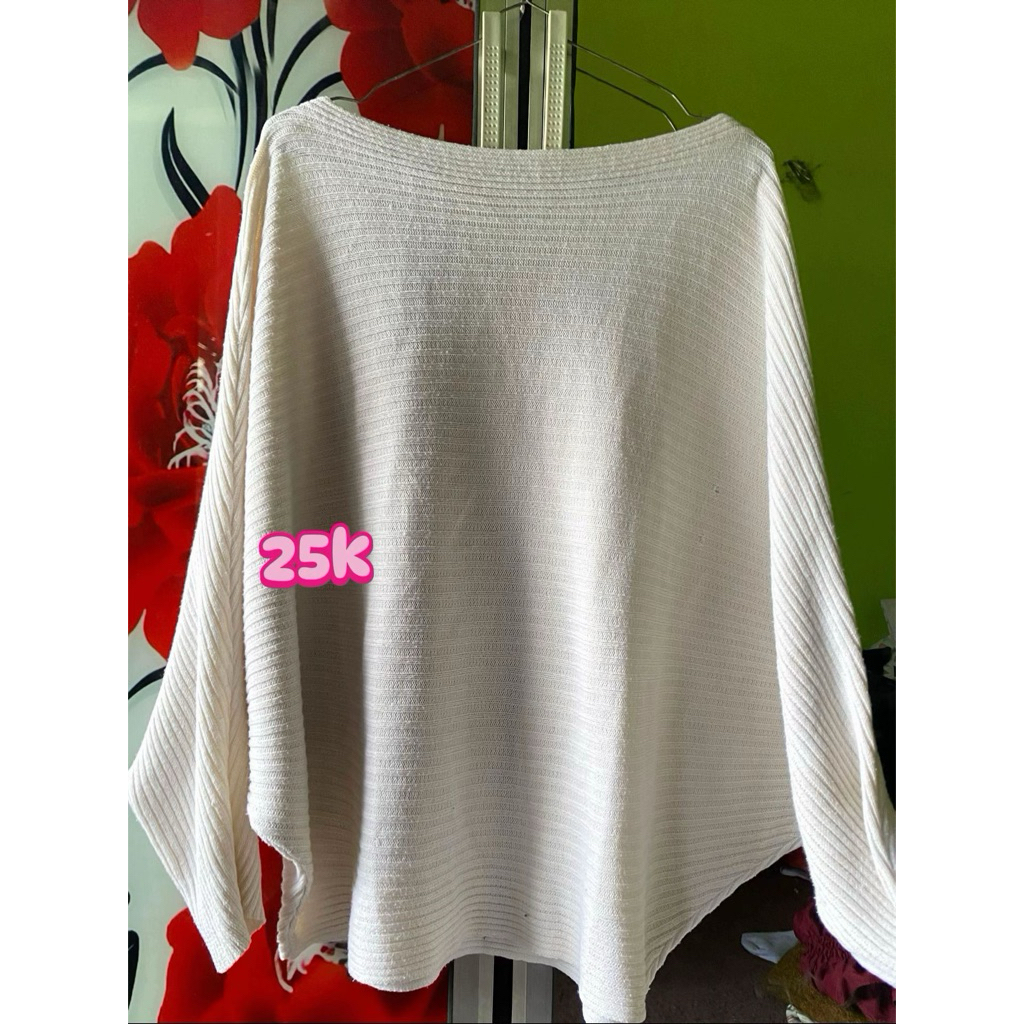 atasan rajut kelelawar