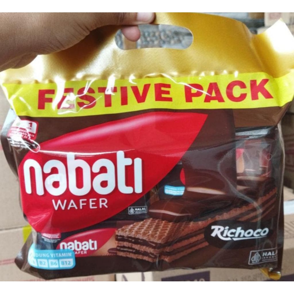

Nabati Wafer Richeese Cokelat/Keju Festive Pack (isi 12Pack)