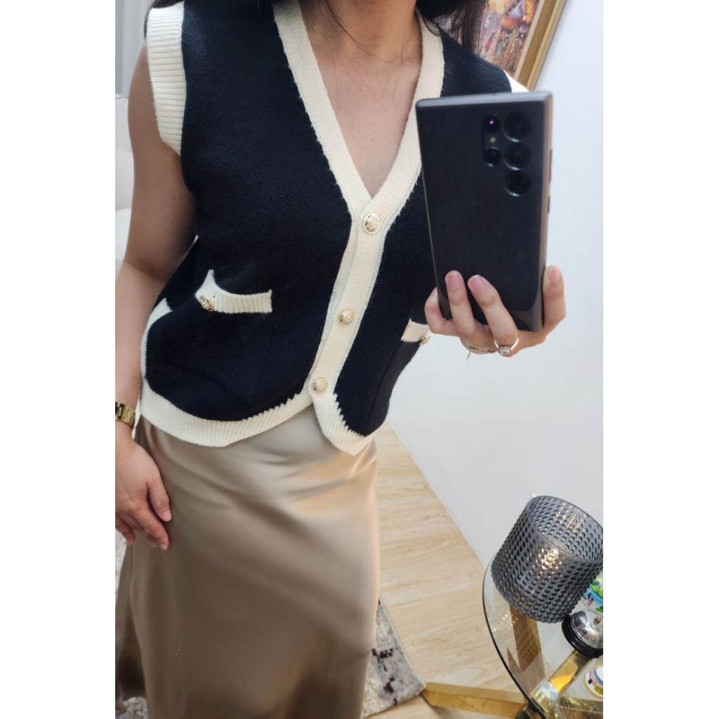 lapoveandposh- Black & White Sweater Vest | Knit Vest | V-Neck Sweater Vest | Buttoned Sweater Vest 