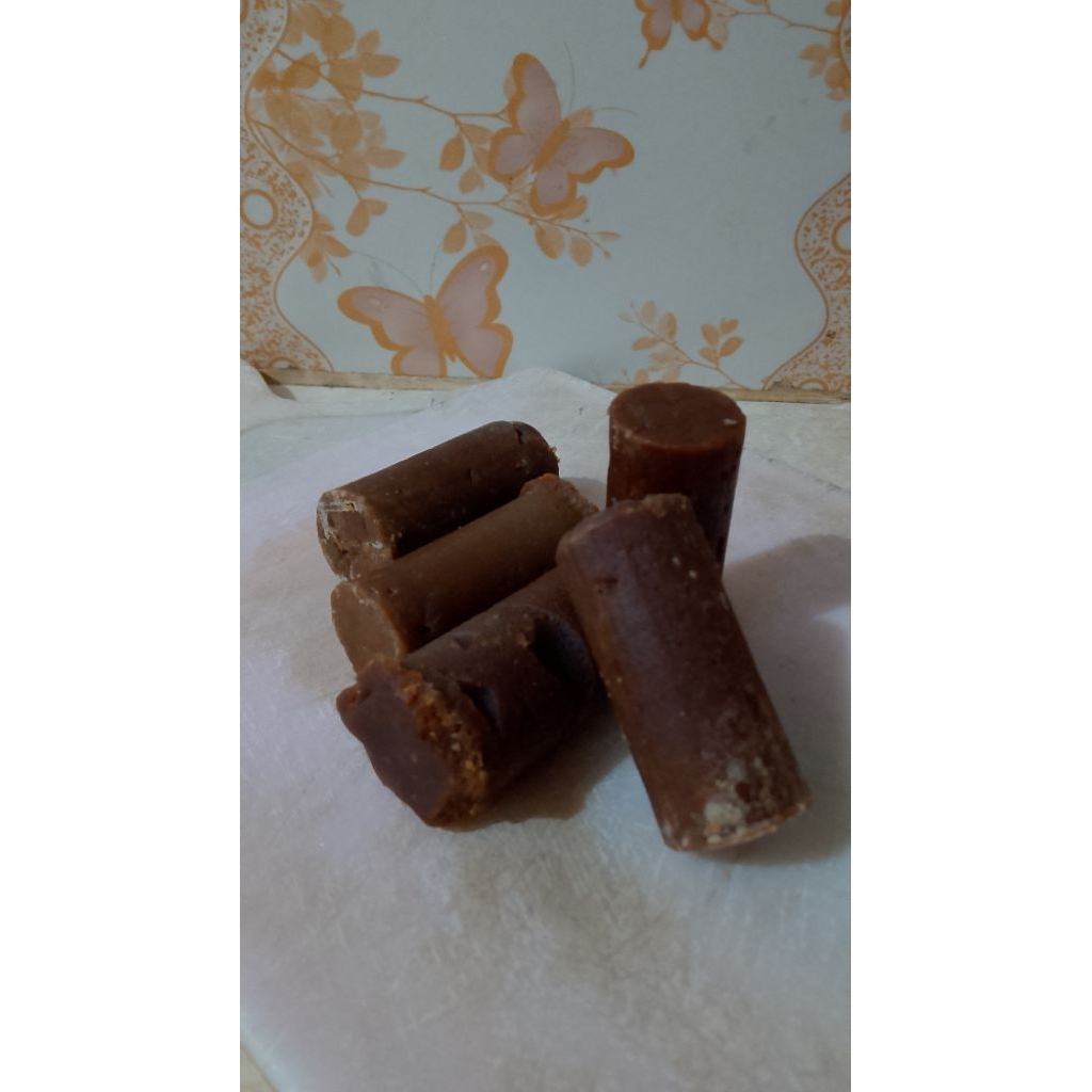 

Gula Aren Balok Organik (tanpa campuran bahan kimia)