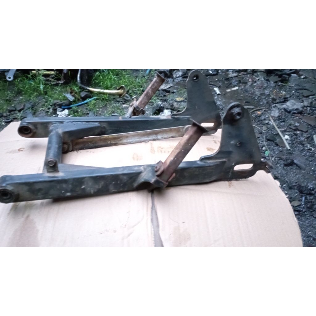 ARM ORIGINAL A100 SUZUKI.LENGAN AYUN SUZUKI A100 ORIGINAL
