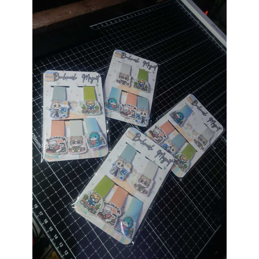 

Bookmark Magnet Karakter lucu