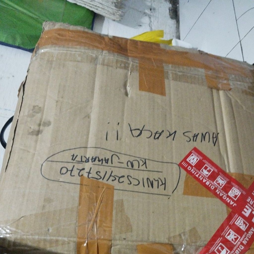 kaca mobil colt t lama