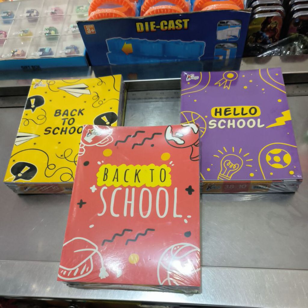 

BUKU TULIS PULP 38 Lembar /10 buku ukuran standar/kwarto.