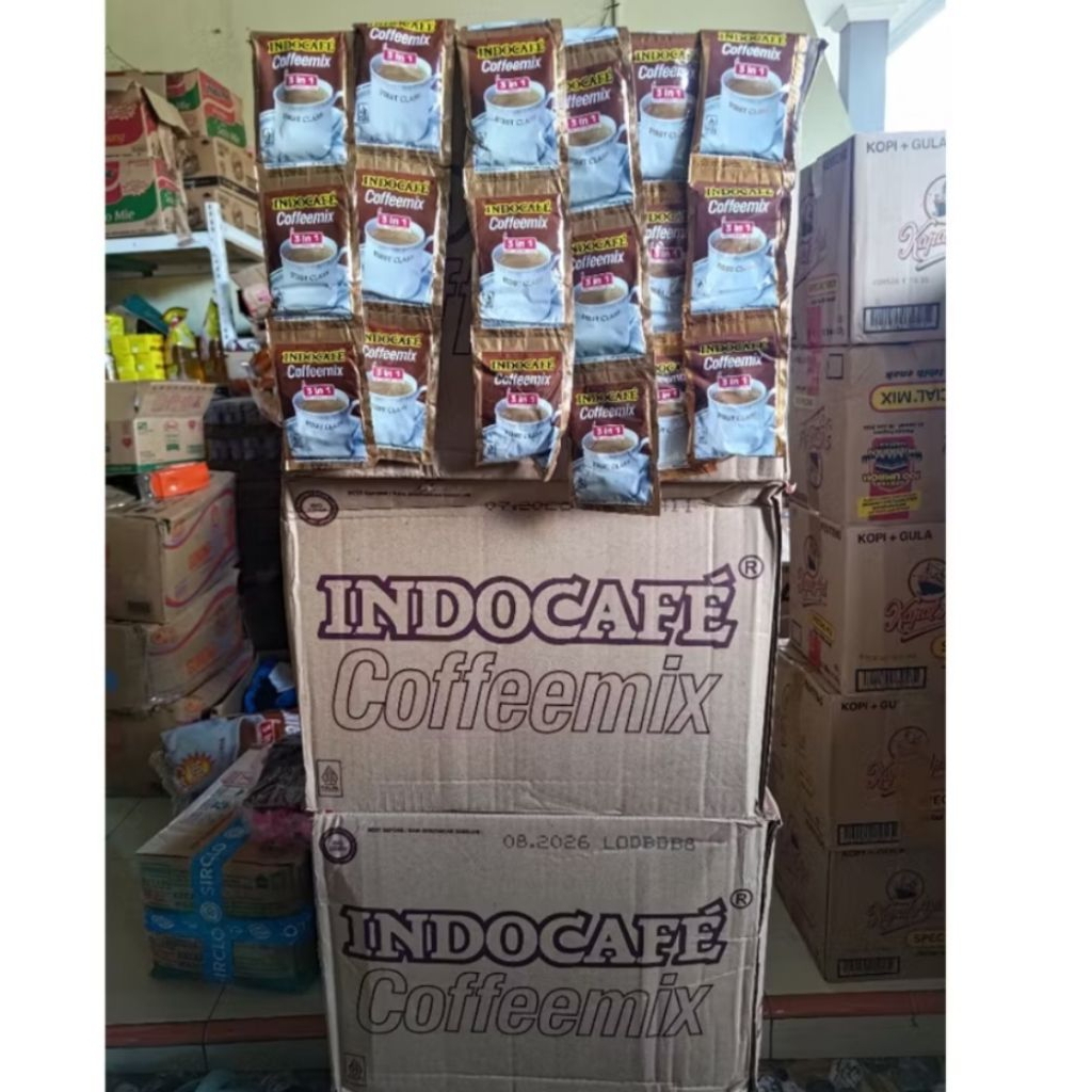 

INDOCAFE COFFEEMIX 3 IN 1,20gr 1 renceng isi 10 sachet
