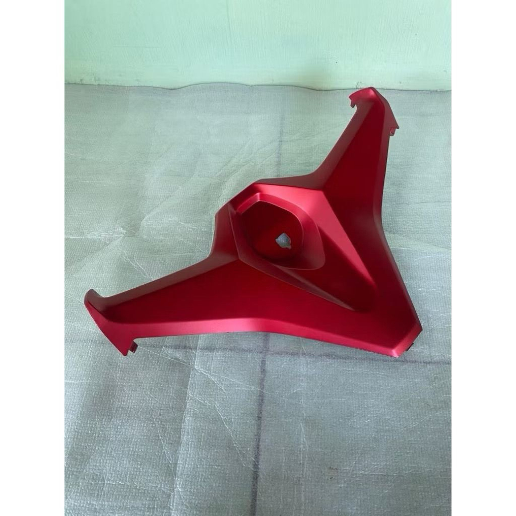 coret Dashboard/ laci Honda vario 150 warna merah Ford original