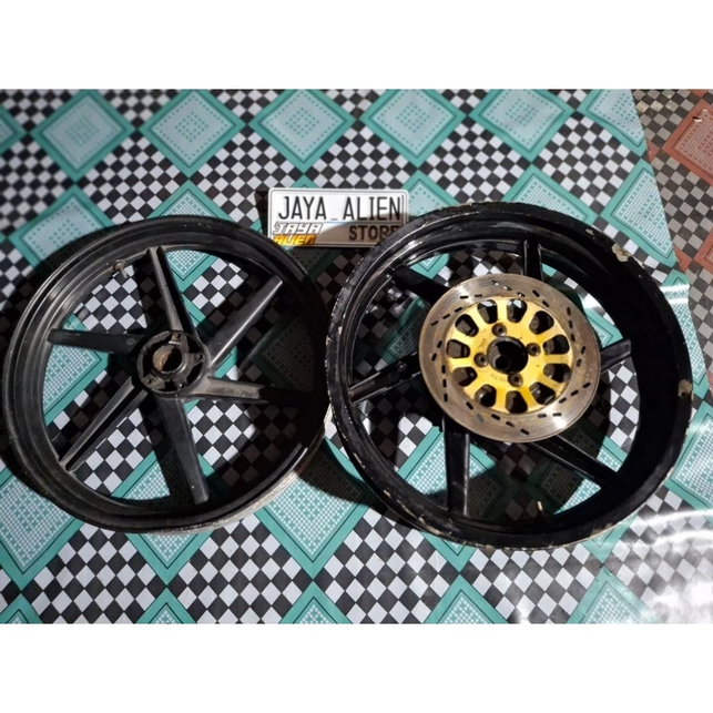 Velg honda tiger revo doubel disc tapak lebar eks  ukuran ring 17