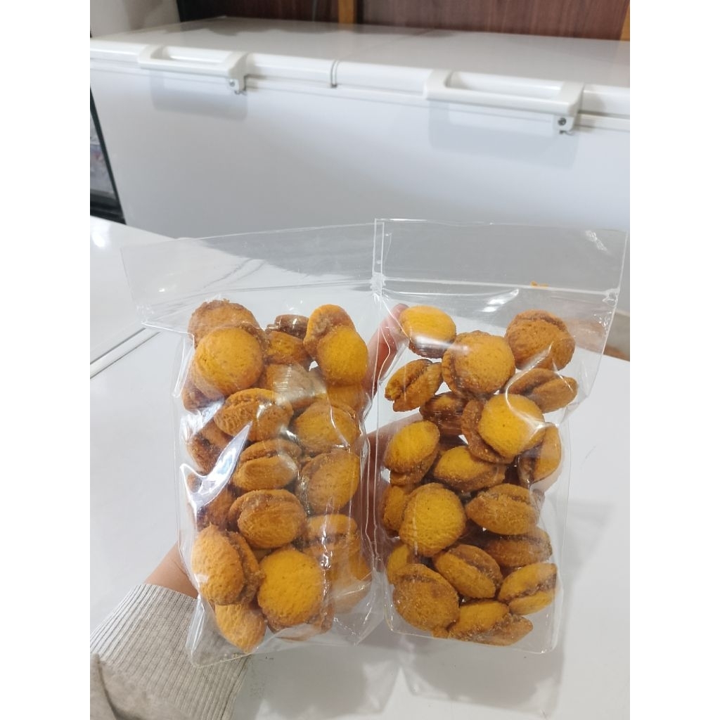

nastar kijing isian selai nanas