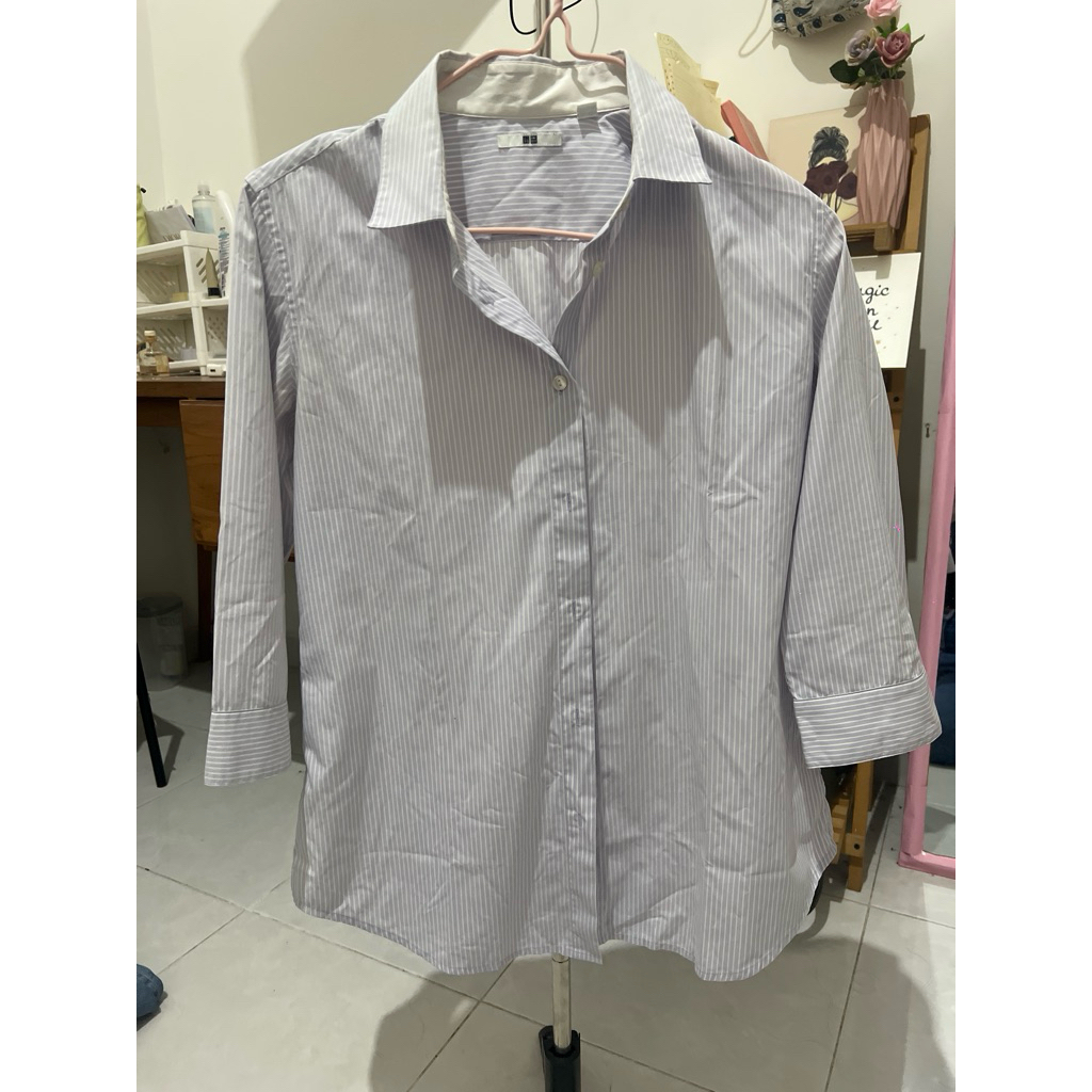 preloved uniqlo striped shirt