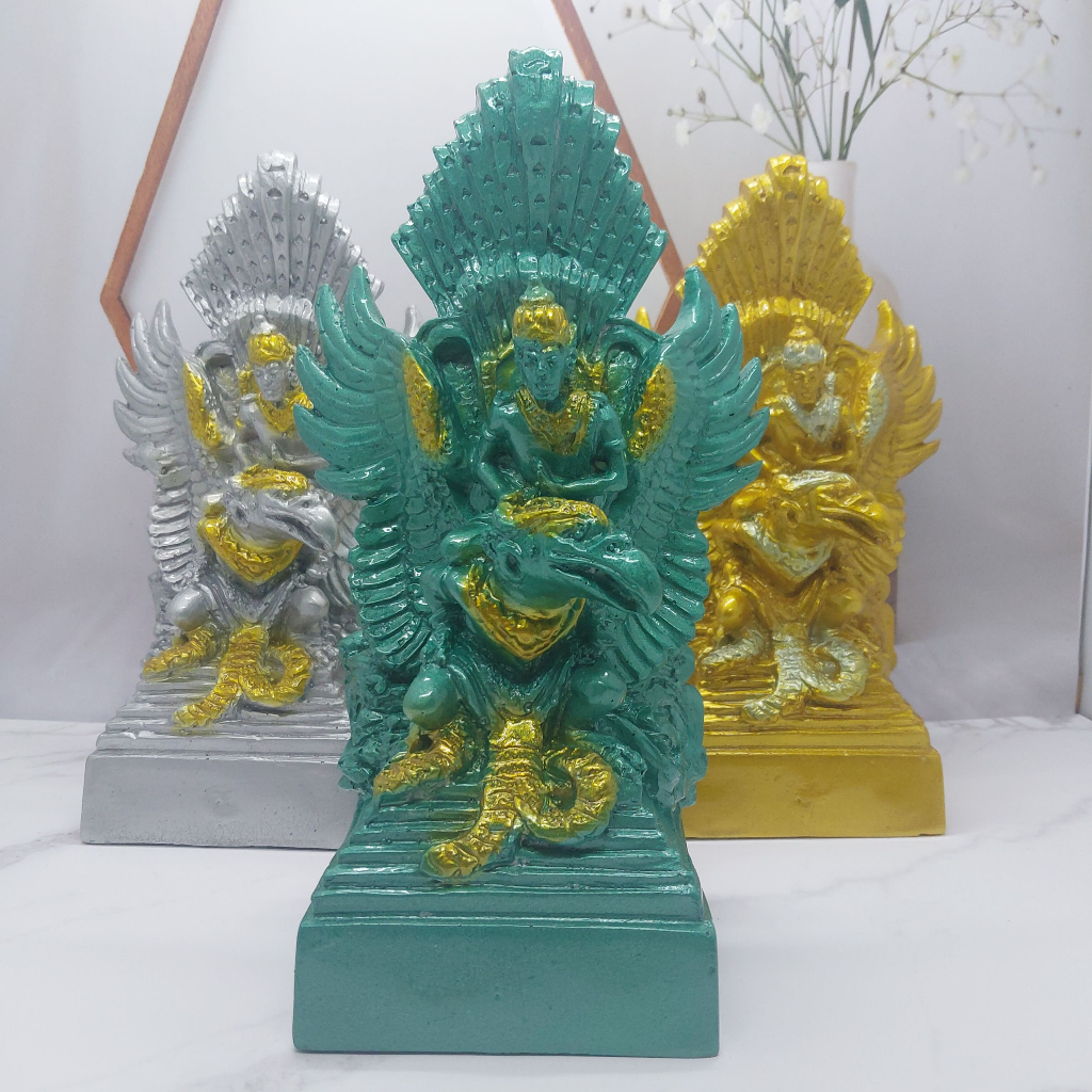 Souvenir elegan murah pajangan miniatur patung garuda wisnu kencana GWK Bali