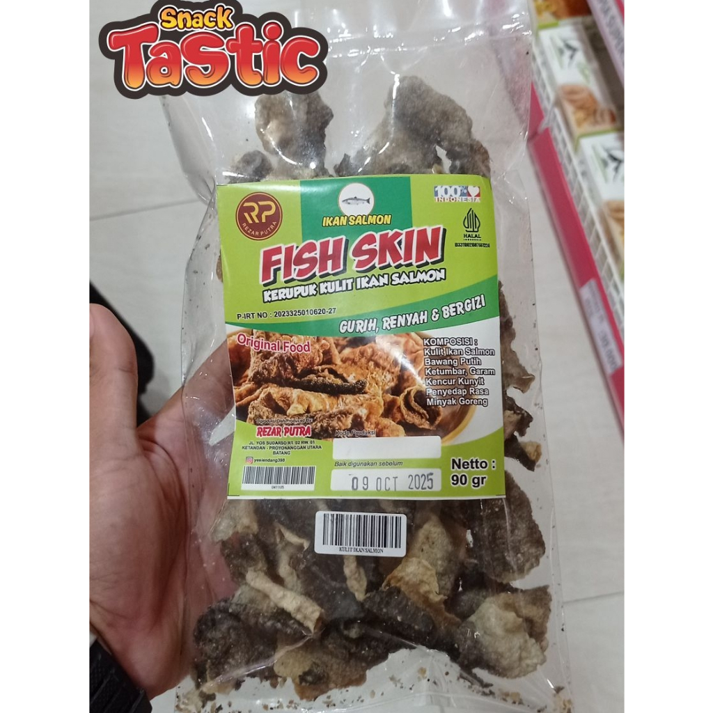 

KERUPUK KULIT IKAN SALMON camilan dan oleh-oleh khas Magelang, Jogja, purworejo, wonosobo