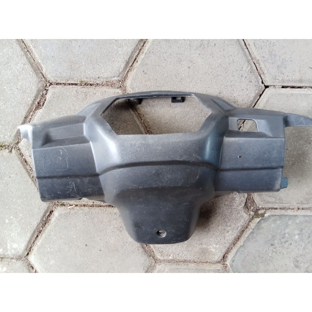 Batok totok kedok kepala lampu bagian belakang km Suzuki tornado GS GX Shogun 110 lama 2T second