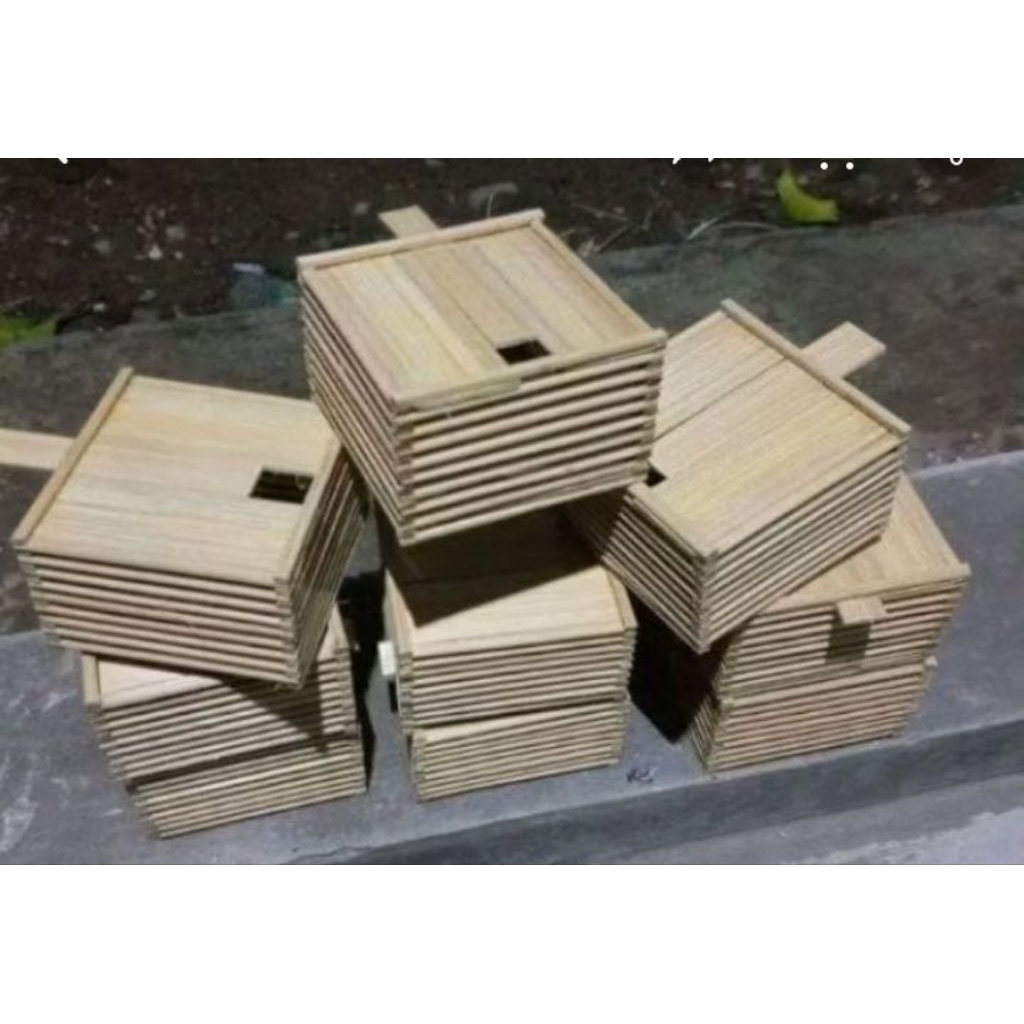 kandang jangkrik aduan