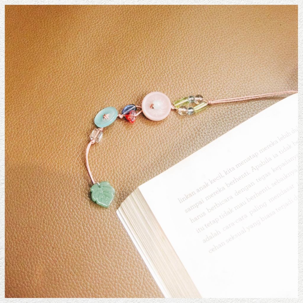 

Beaded Bookmark Day Daizy Glass Beads Pembatas Buku Tali pembatas buku pembatas buku bentuk tali manik manik kaca