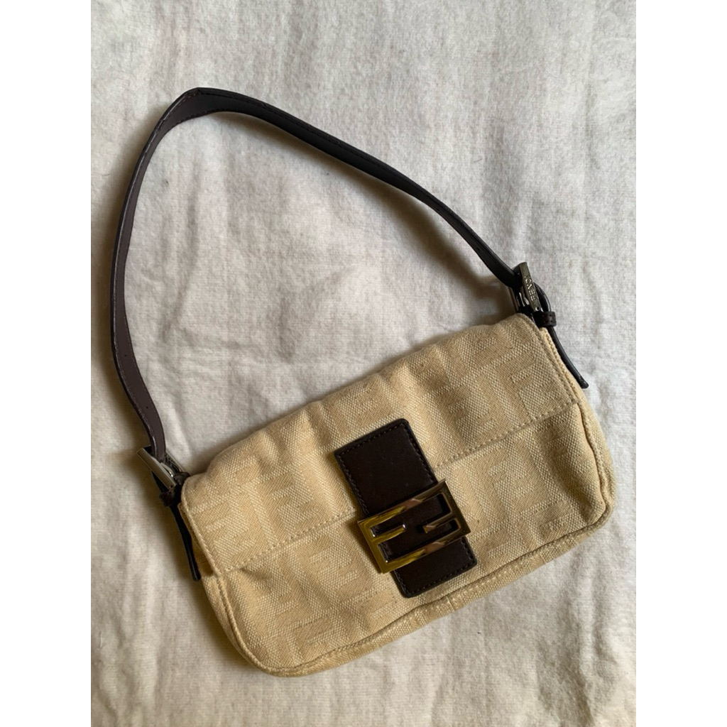 PRELOVED Fendi Baguette Vintage