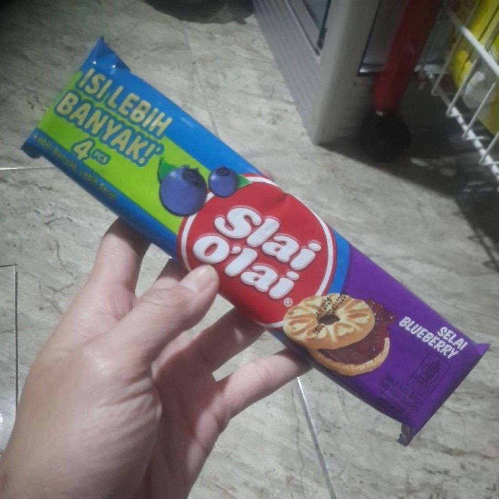 

SLAI O'LAI BISKUIT SUSU SELAI RASA BLUEBERRY