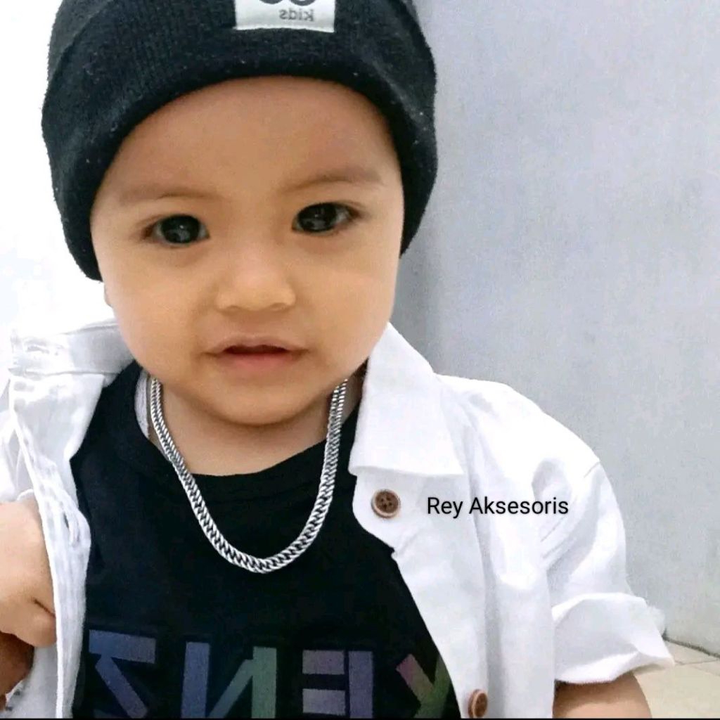 Kalung Titanium Rantai Rapat Anak laki-laki Titanium Keren Anti Karat untuk Bayi dan Anak-Anak