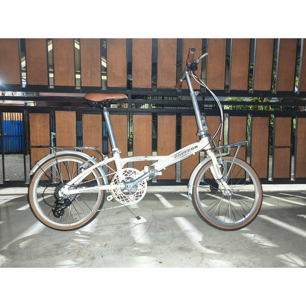 Sepeda LIPAT Polygon Urbano 3.0 DLT