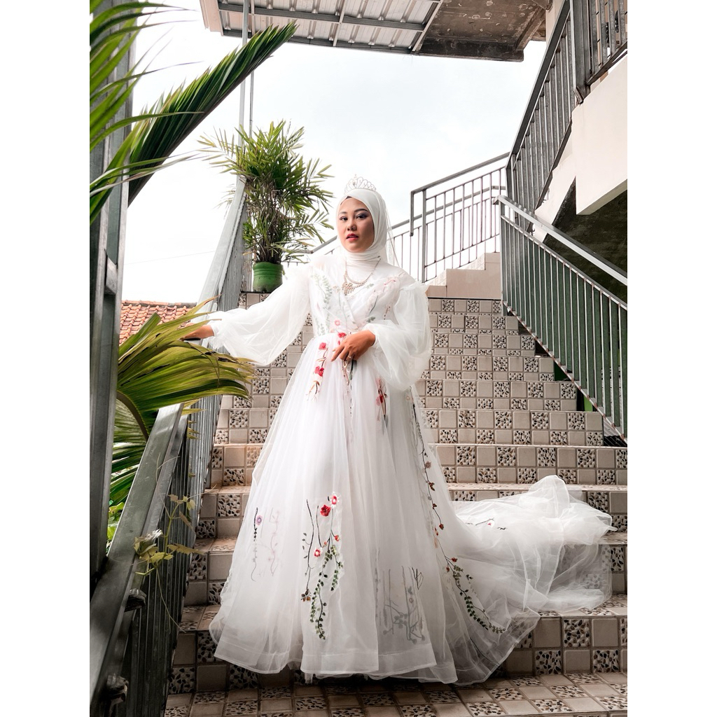 UNTUK DISEWAKAN PREWEDDING GOWN MATERNITY GOWN