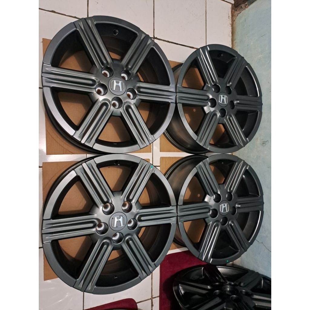 TT Velg vs Velg HRV R17 5x114