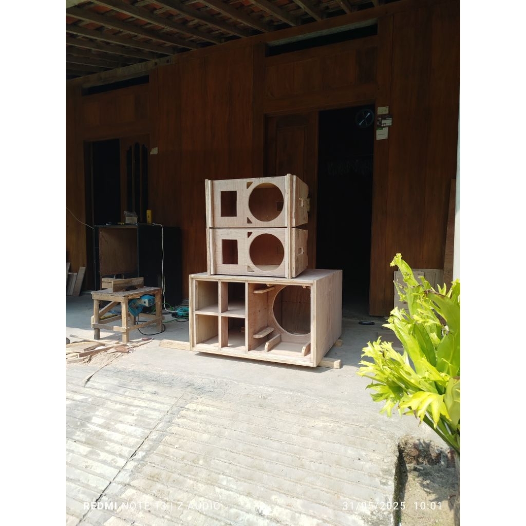 box audio super dynascoop+line array