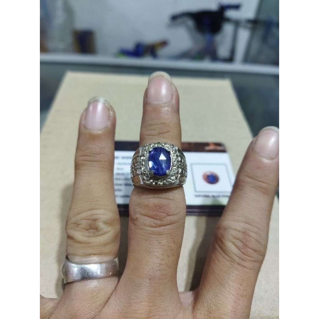 cincin batu permata kyanite natiral