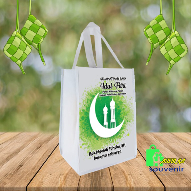 

TAS CUSTOM LEBARAN JUMBO / GOODIE BAG IDUL FITRI BESAR UK 30 X 20 X 40 (PXLXT)