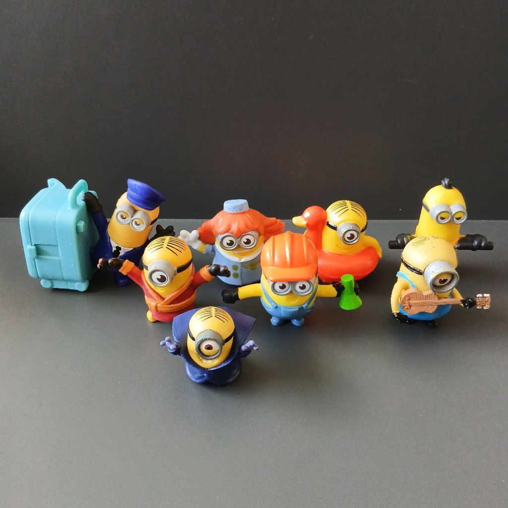 mainan figure Minions