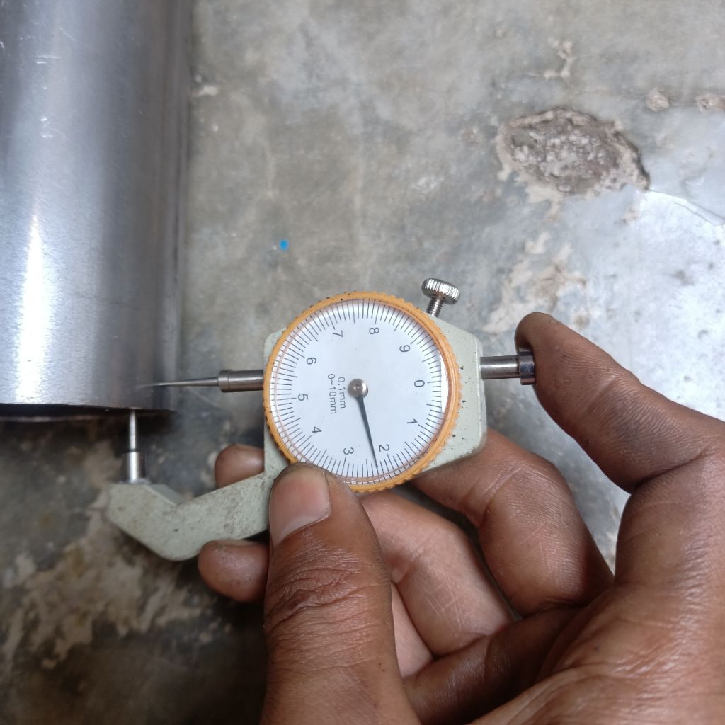 Pipa Besi OD 60 mm ID 56 mm Tebal 2,3 mm Pipa Besi 2 Inch