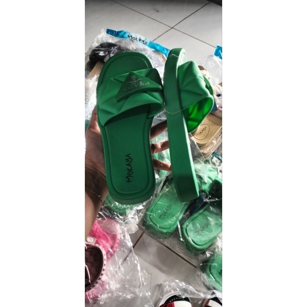 sandal mokaya