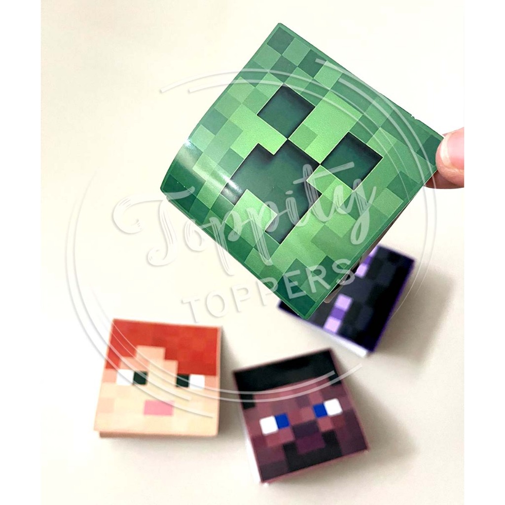 

Candy box goodie bag Minecraft