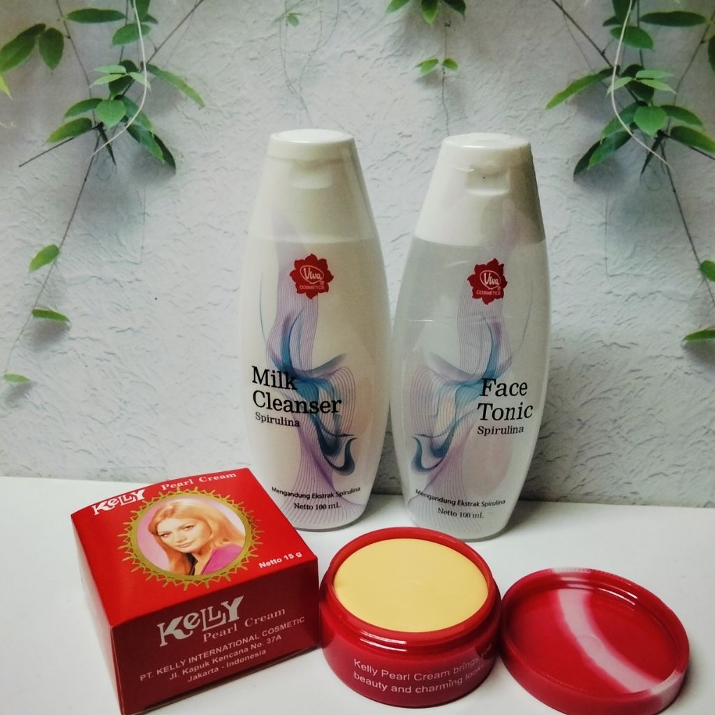 Paket Skincare Spirulina 3in1 Face Tonic & Milk Cleanser+Cream Kelly 15g