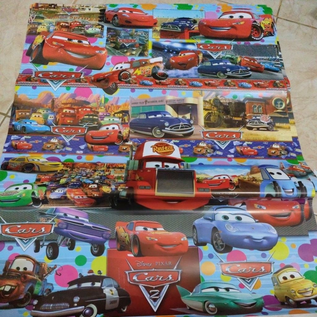 

kertas kado glossy motif mobil cars, tayo