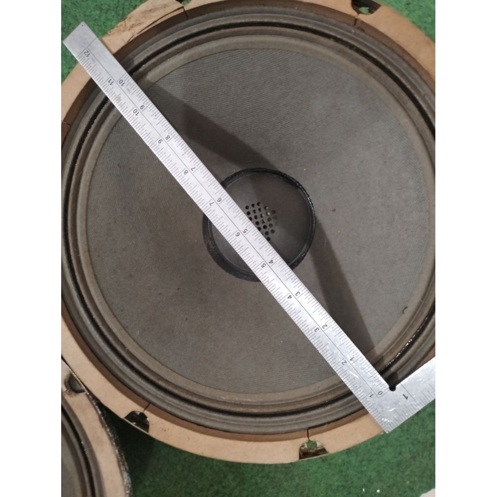 Speaker 12 inchi - Japan
