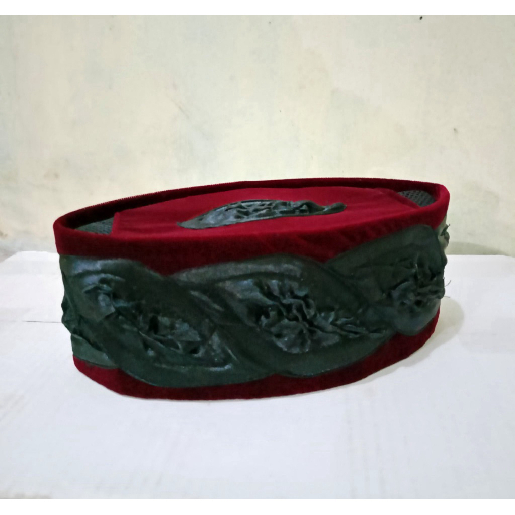 BALDU TRADISIONAL DAN KAIN SARUNG PER METER