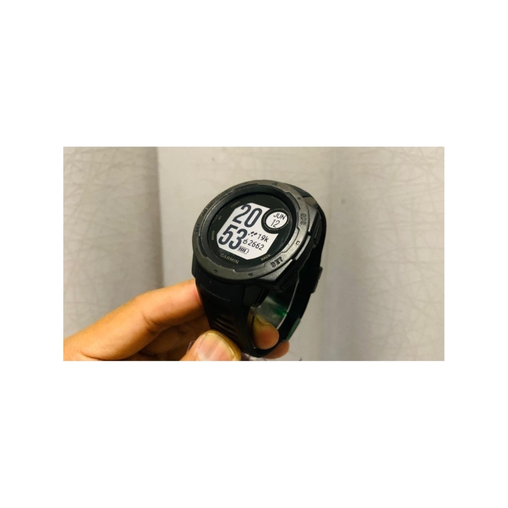 Garmin Instinct 1 Smartwatch  (Preloved/Second/Bekas)