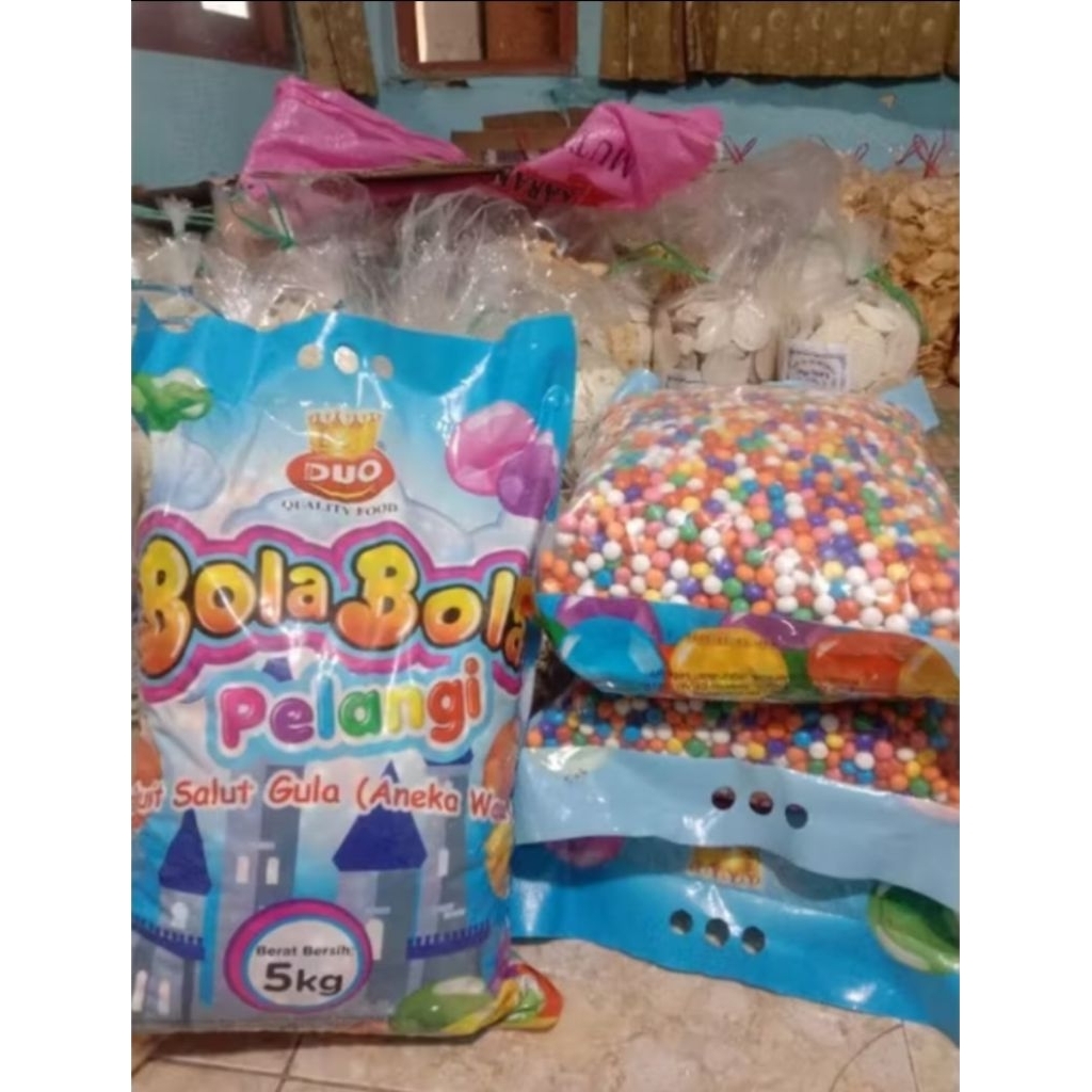 

Biskuit Bola Warna-Warni Kemasan 5Kg//Permen Biskuit Duo Pelangi Harga Glosir