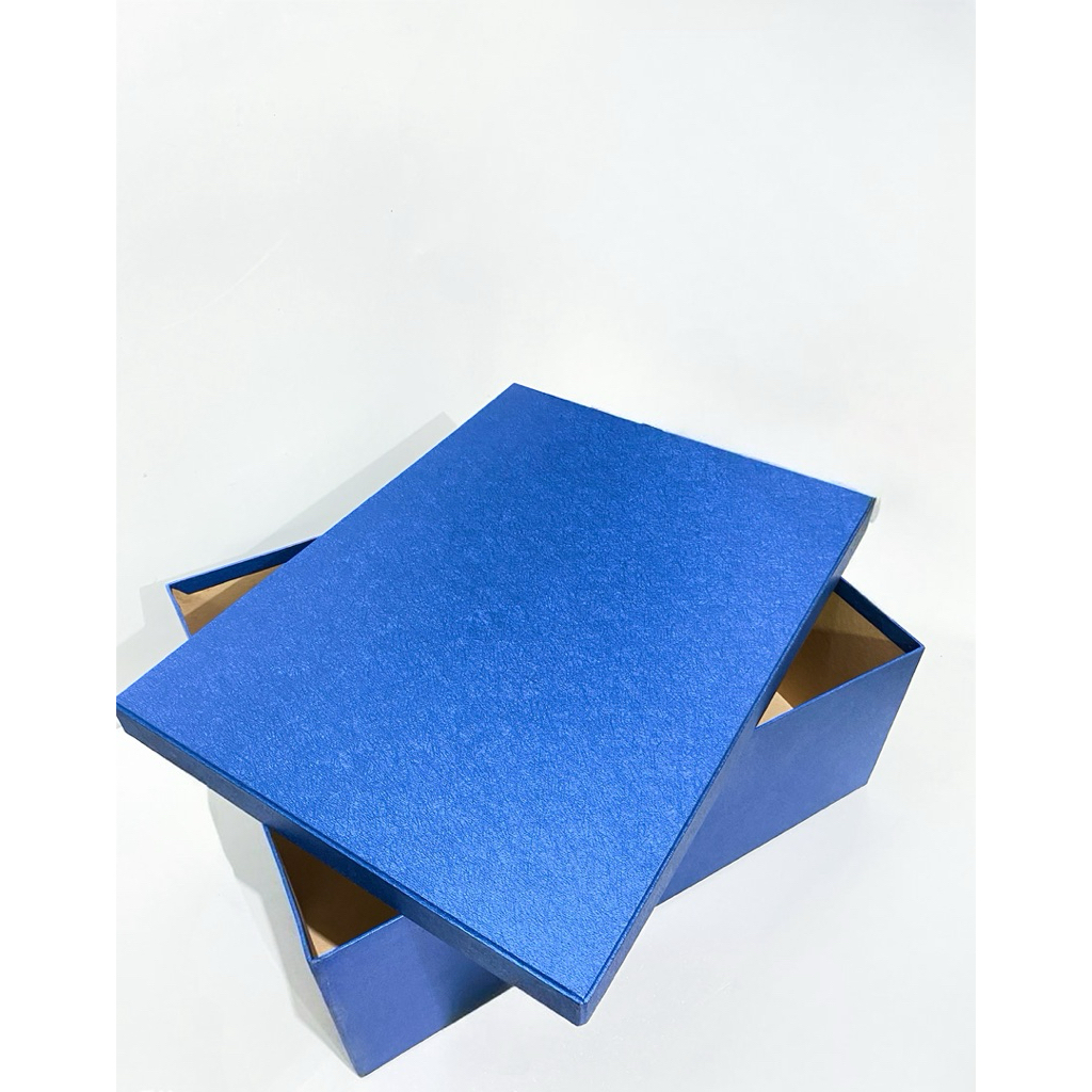 

Hardbox| Custom Box| Gift Box| Hampers Box| Kemasan Box| Kotak Kado| 40x30x12