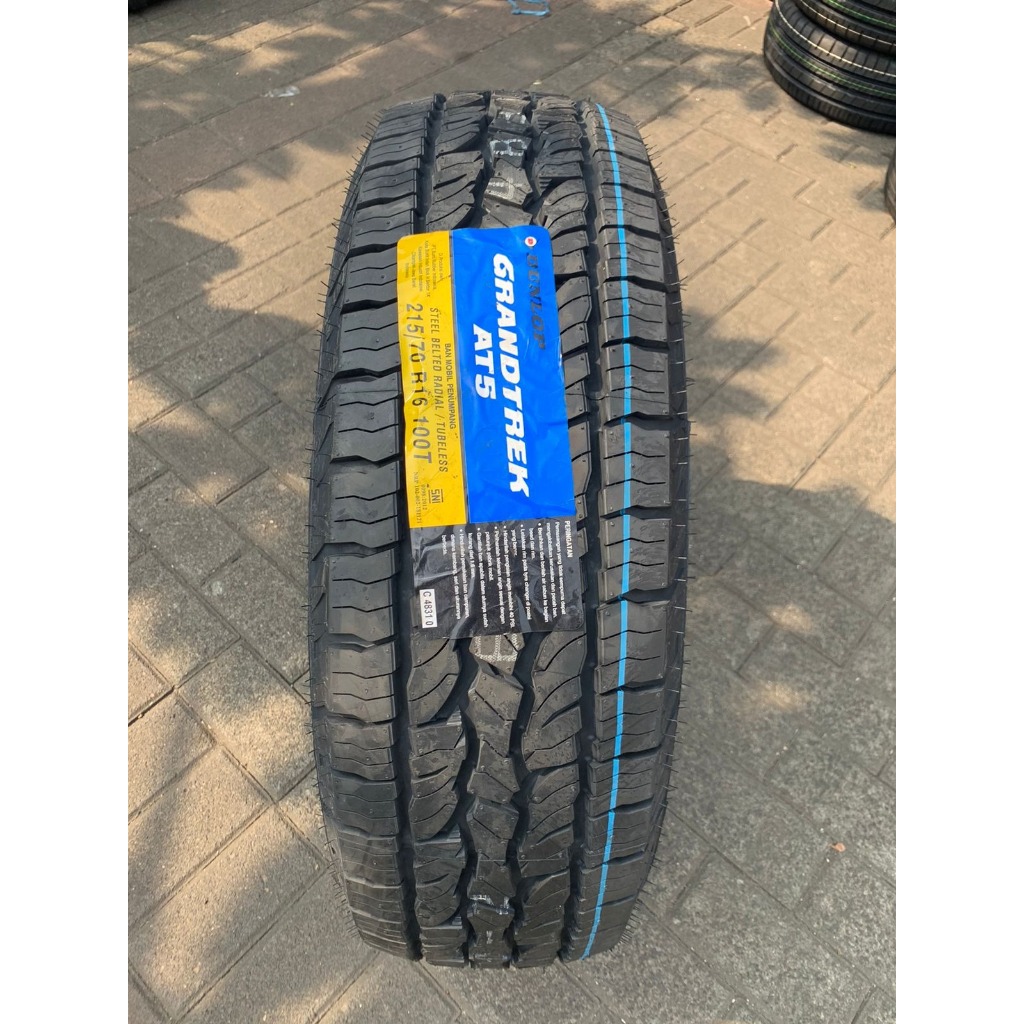 Ban Dunlop 215/70 r16 Grandtrek AT5 - ban semi offroad