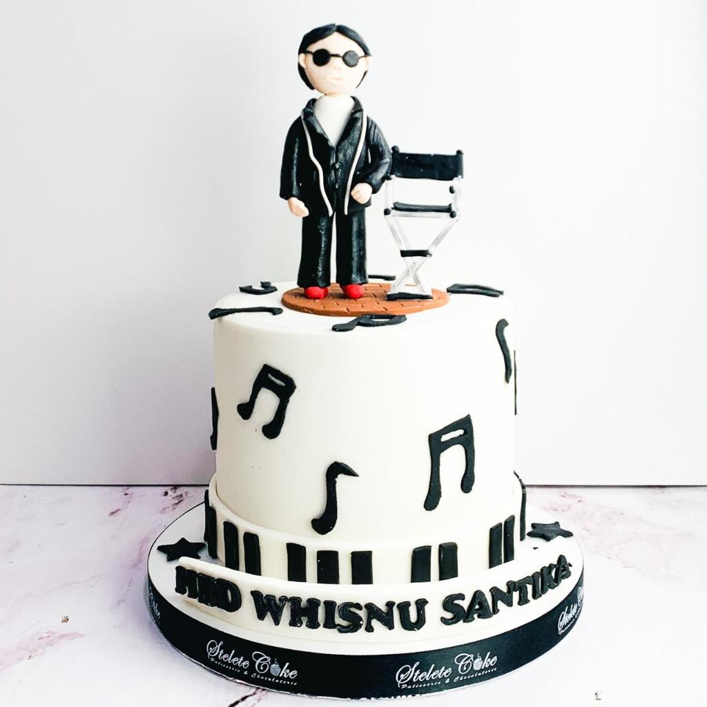 

Kue Ulang Tahun/Birthday Cake/Kue Ultah Tema Musik/Musik Cake/Kue Birthday Jakarta